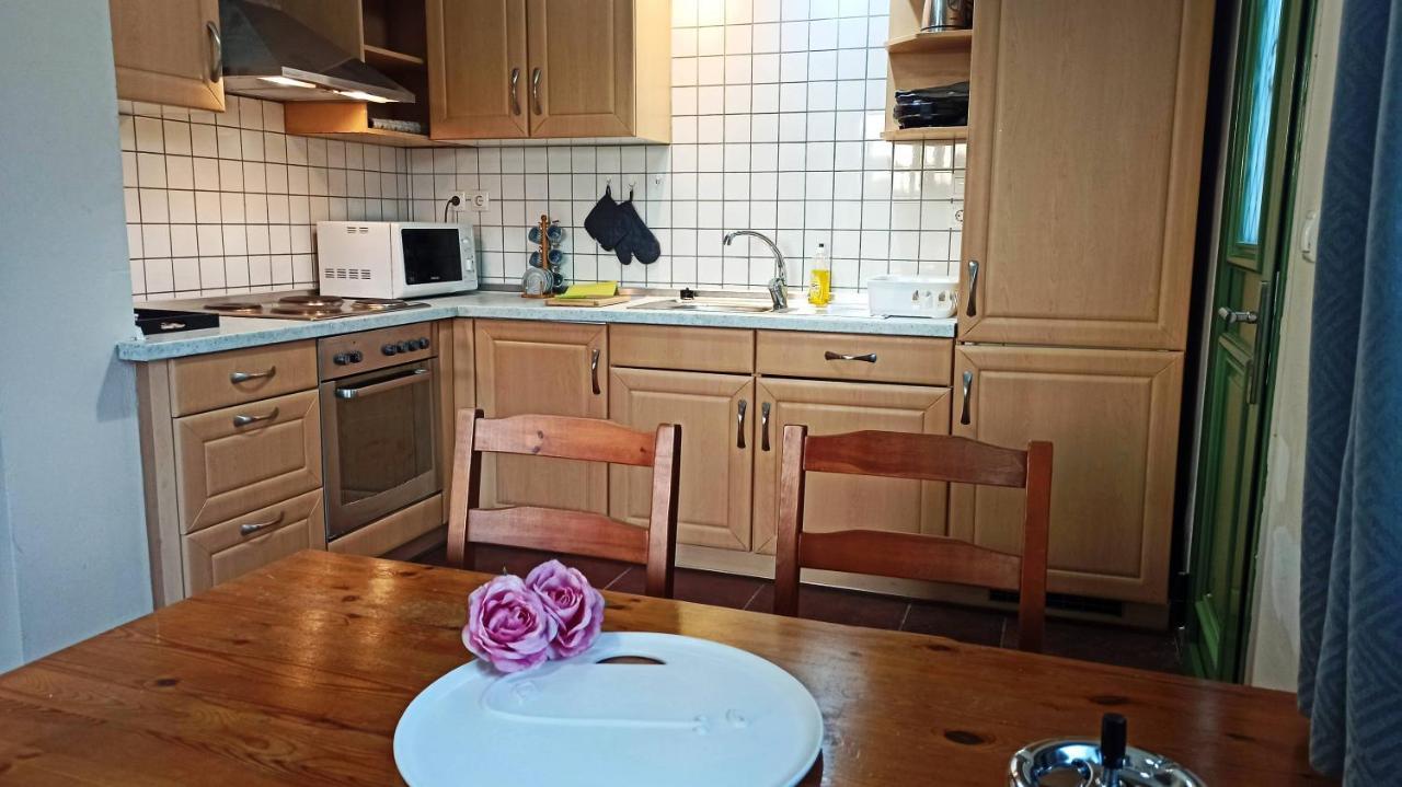 Apartment Mouse House Gouvia
